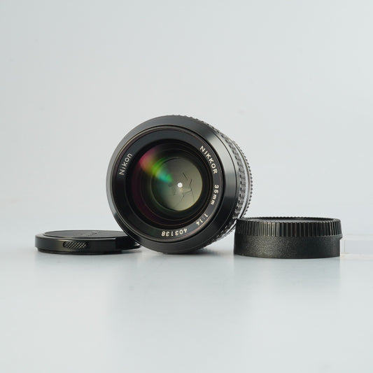 【Serviced】 Nikon Ai NIKKOR 35mm F/1.4 単焦点レンズ