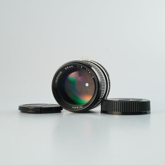 【Serviced】 Nikon Ai NIKKOR 85mm F/2 単焦点レンズ