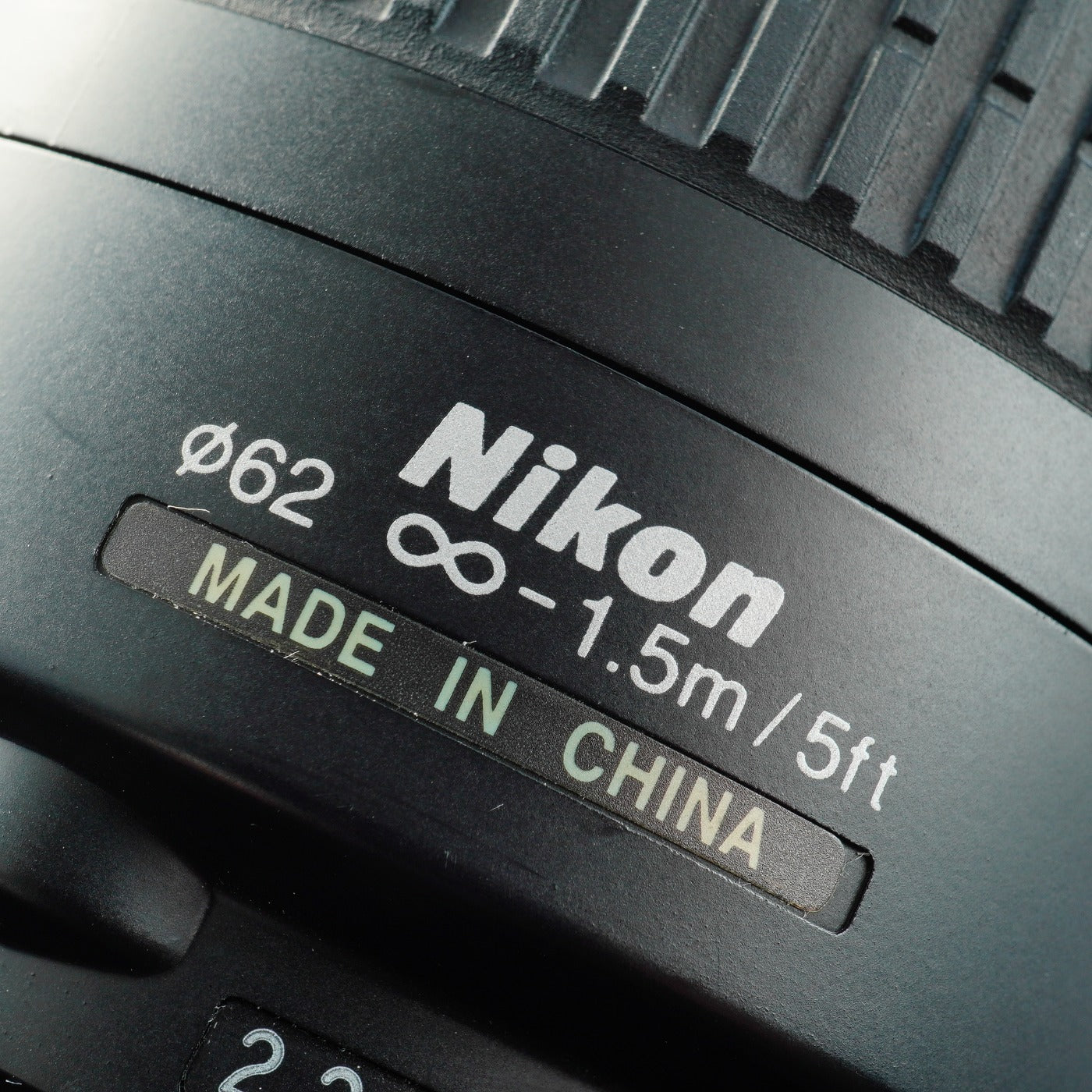 Nikon AF Zoom-Nikkor 70-300mm f/4.5.6 G  ズームレンズ