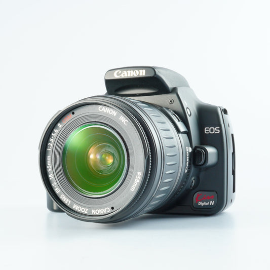 Canon EOS Kiss Digital N + EF-S 18-55mm F3.5-5.6 Ⅱ USM デジタル一眼レフカメラ