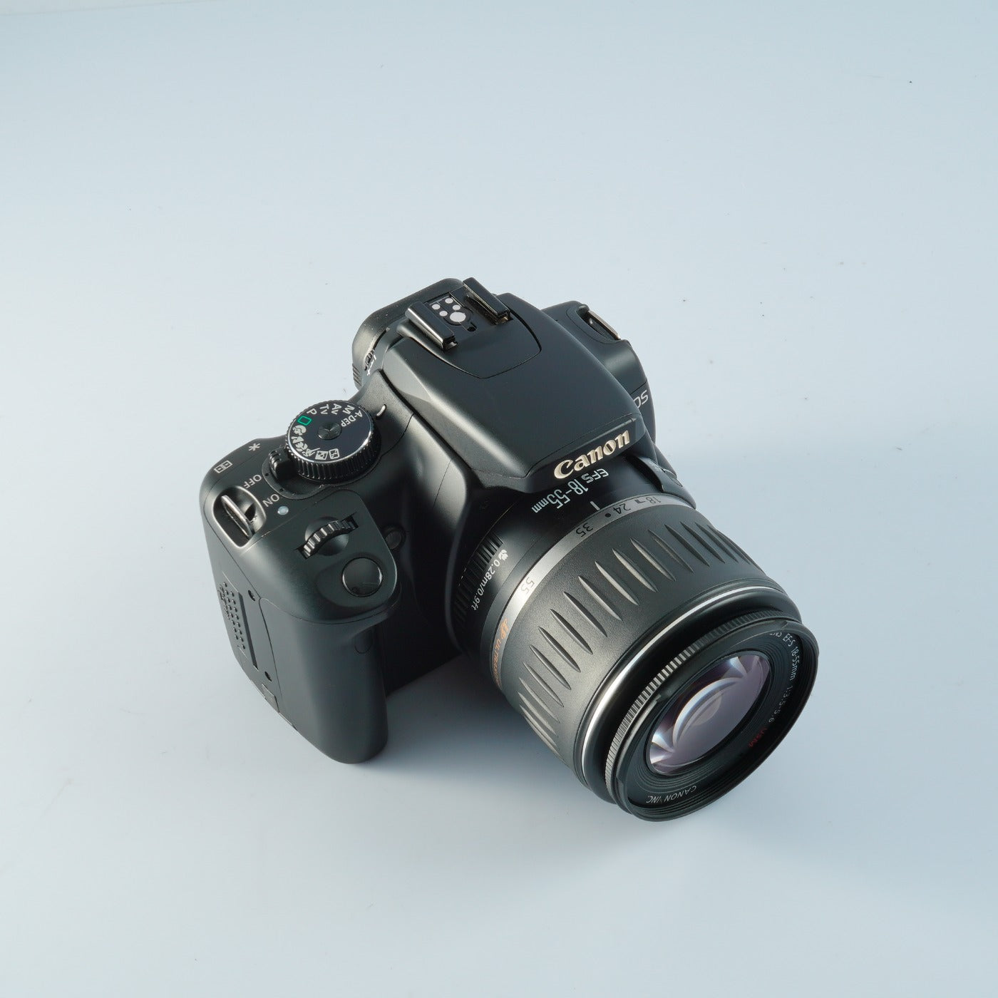 Canon EOS Kiss Digital N + EF-S 18-55mm F3.5-5.6 USM デジタル一眼レフカメラ