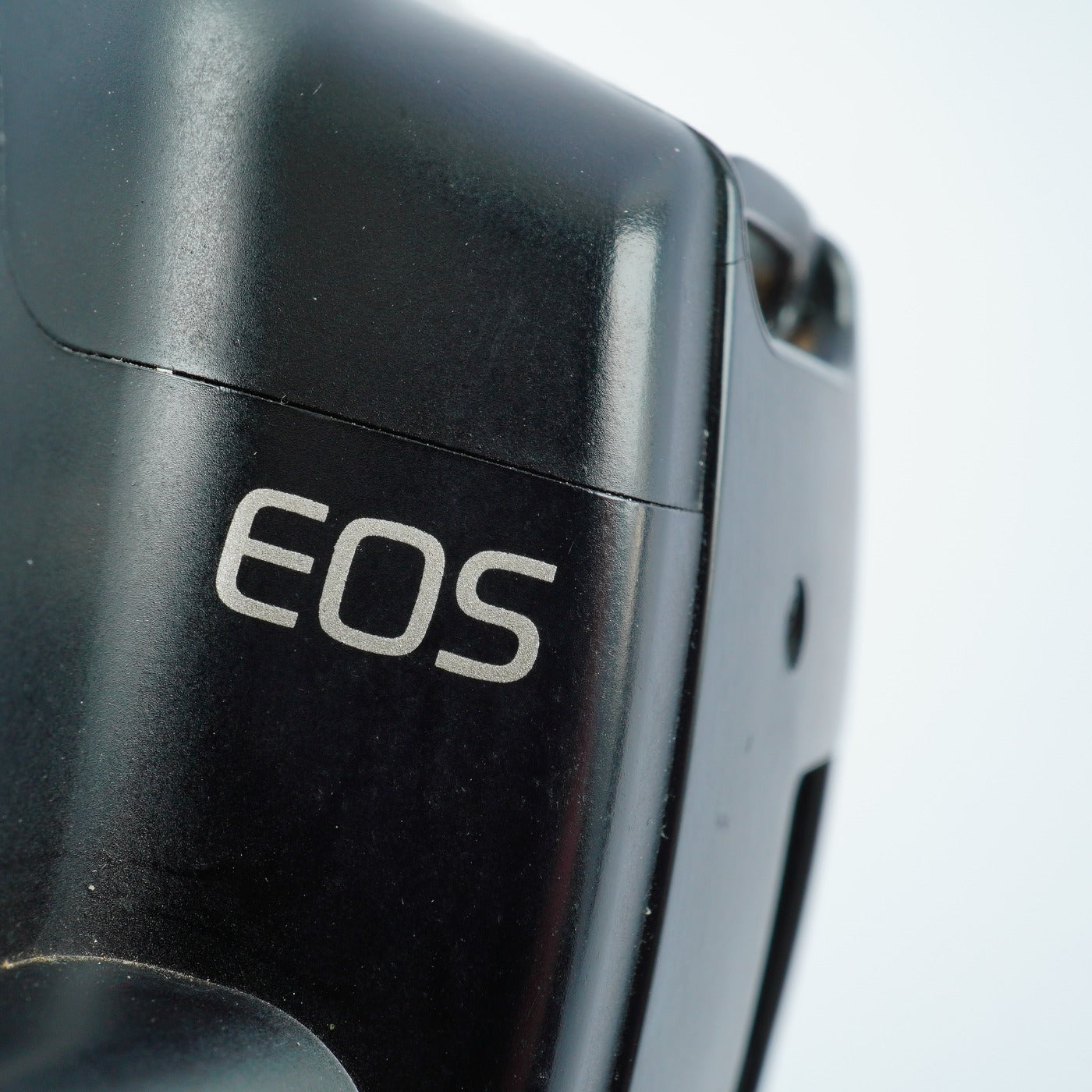 Canon EOS Kiss Digital N + EF-S 18-55mm F3.5-5.6 USM デジタル一眼レフカメラ