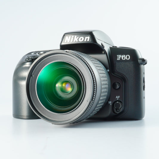 Nikon F60 (N60) + AF NIkkor 28-80/3.3-5.6 G AF フィルム一眼レフカメラ