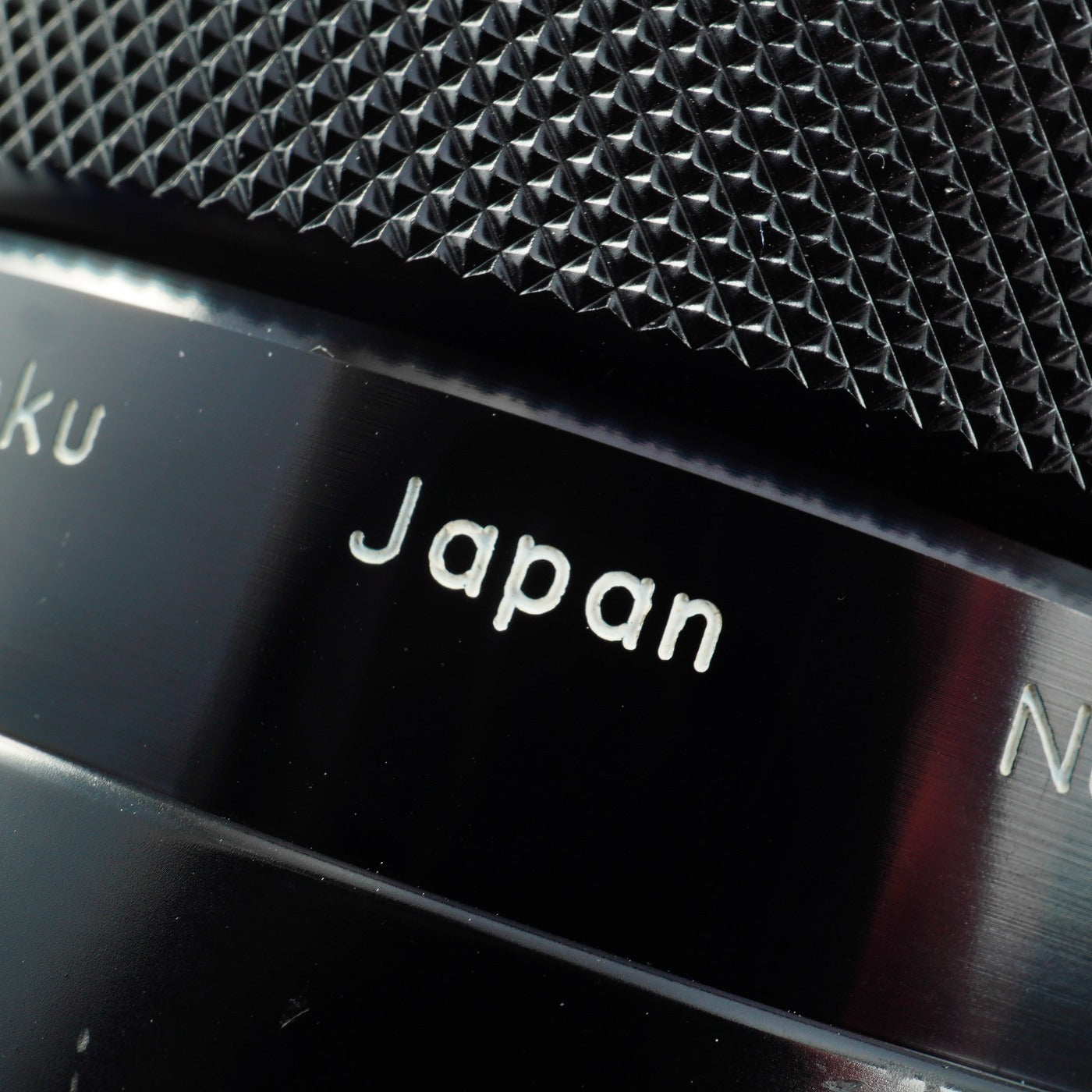 Nikon Nikkor Q Auto 200mm f/4 Ai改   単焦点レンズ