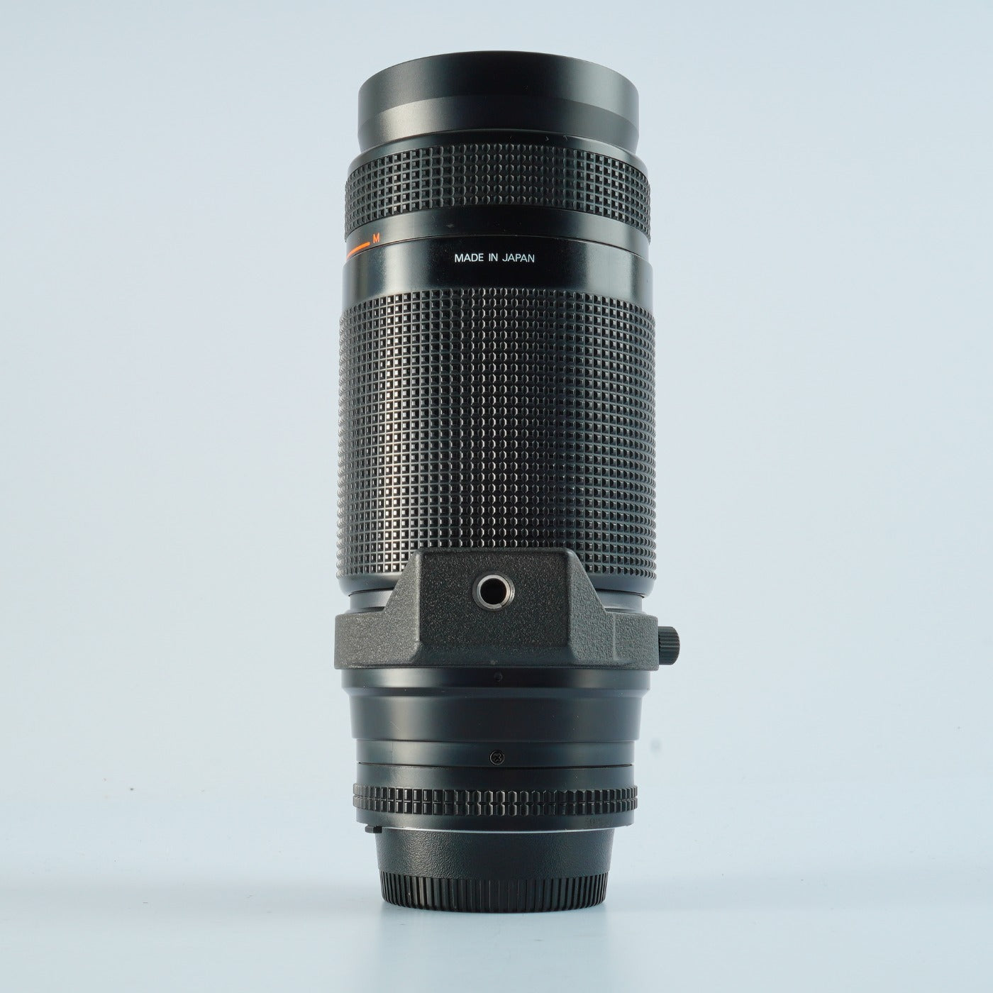 AF NIKKOR 75-300mm f/4.5-5.6 ズームレンズ