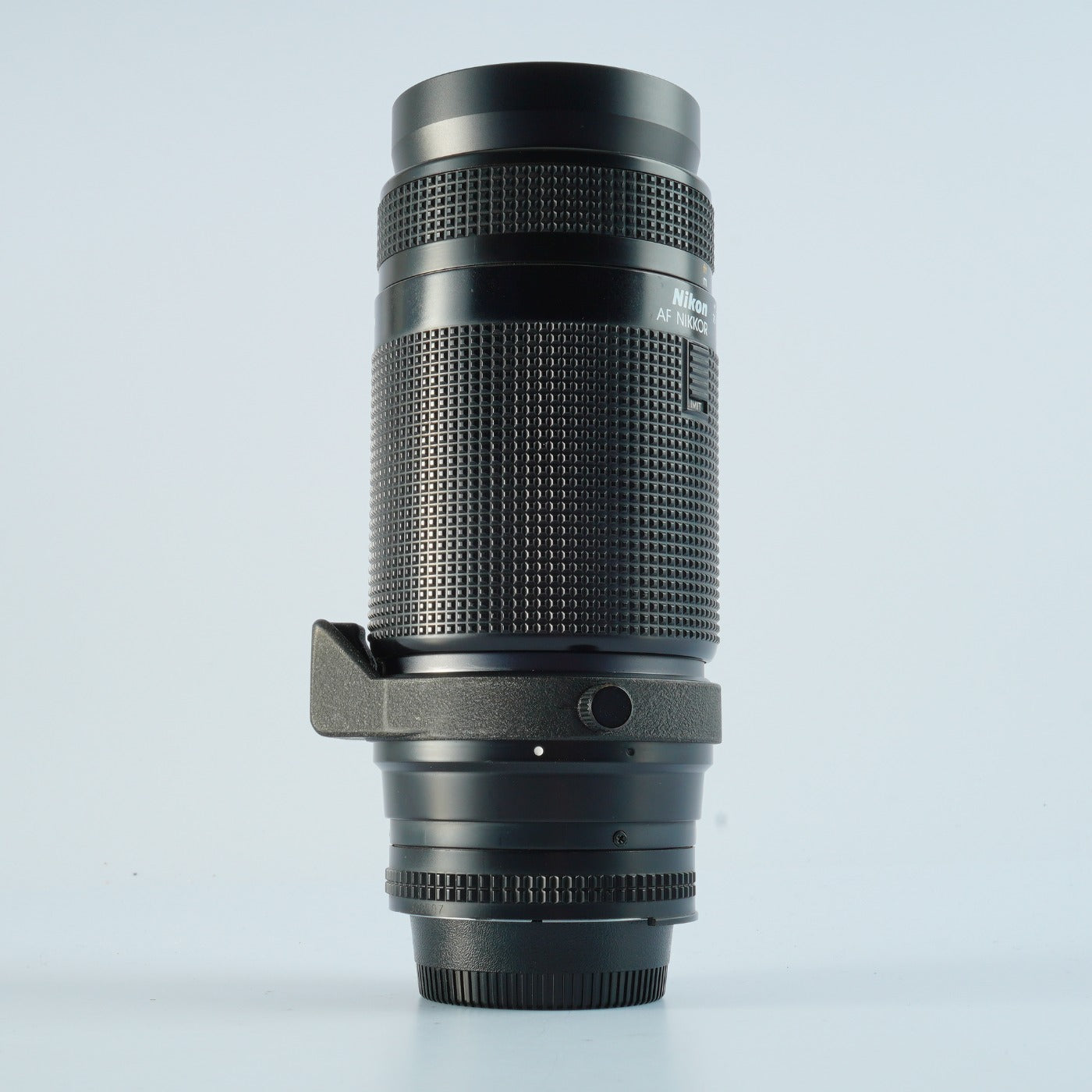 AF NIKKOR 75-300mm f/4.5-5.6 ズームレンズ