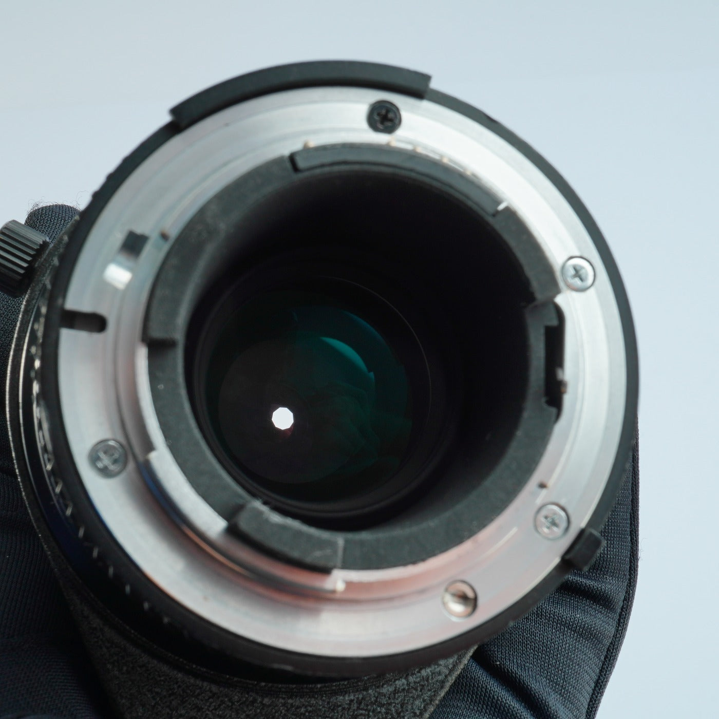 AF NIKKOR 75-300mm f/4.5-5.6 ズームレンズ