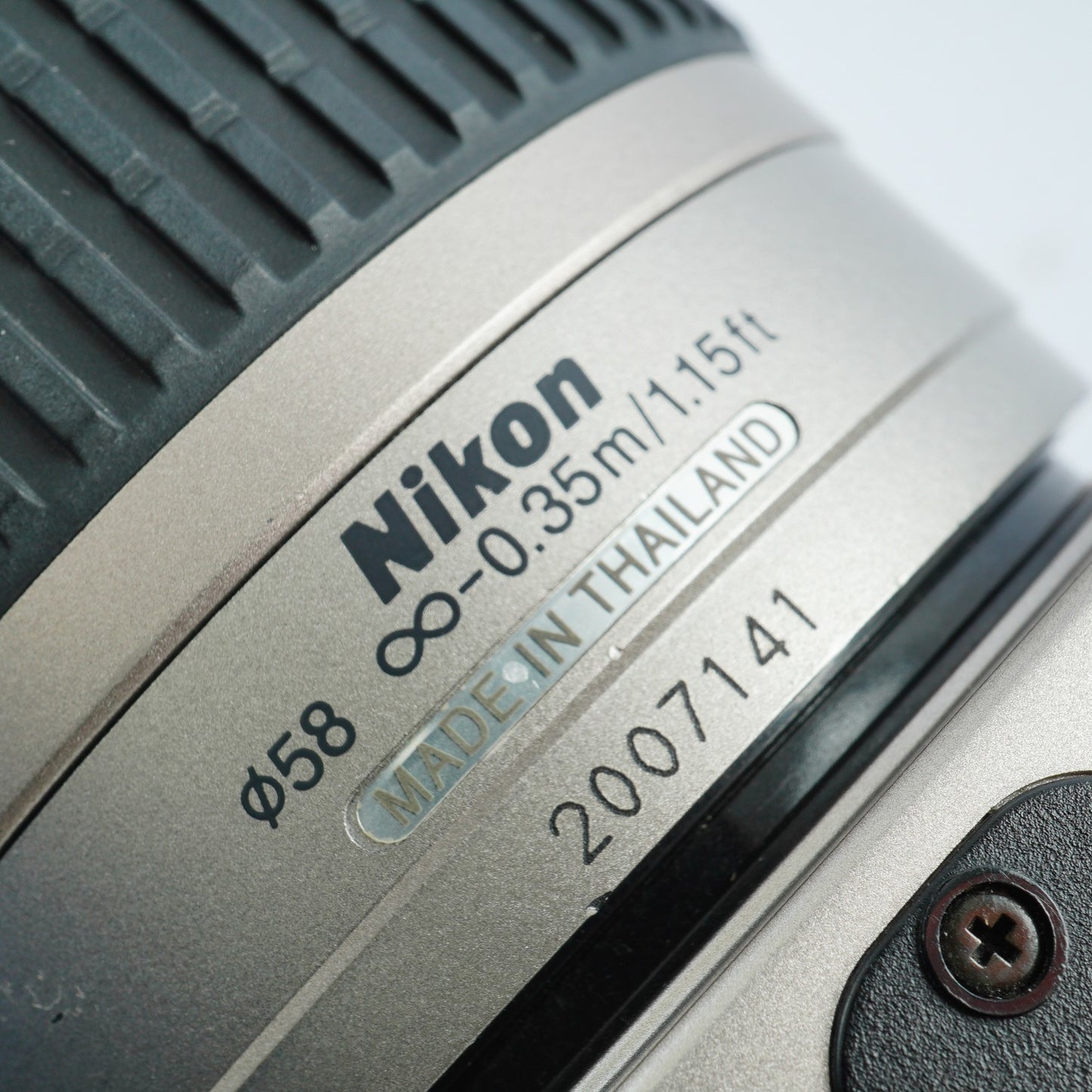 Nikon Us (F55) + AF Nikkor 28-80mm F/3.3-5.6 G AF フィルム一眼レフカメラ