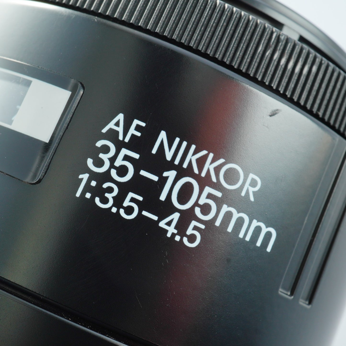 Nikon AF Nikkor 35-105mm F/3.5-4.5  ズームレンズ