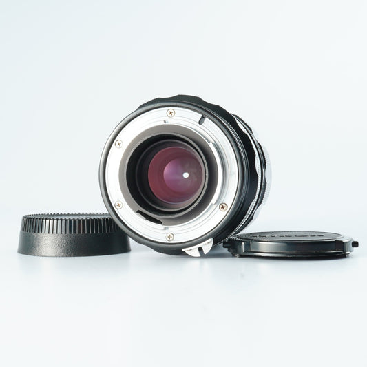 Nikon NIKKOR Q Auto 200mm f/4 非Ai  単焦点レンズ