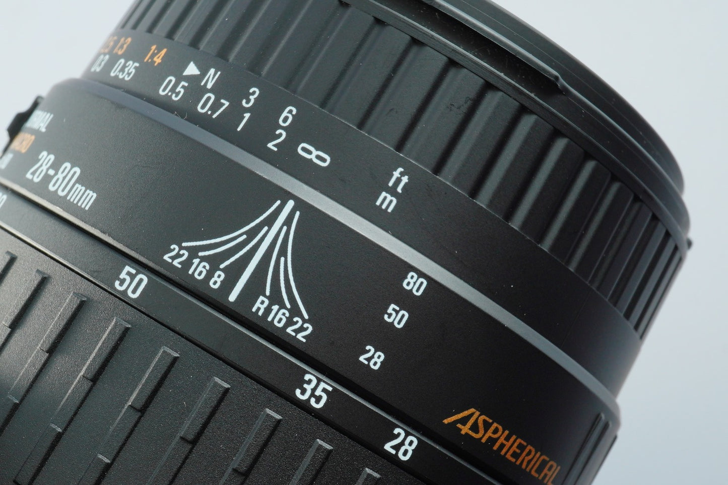 Canon EOS 10D ＋ SIGMA 28-80mm F/3.5-5.6 II MACRO ASPH + CF 1GB デジタル一眼レフカメラ