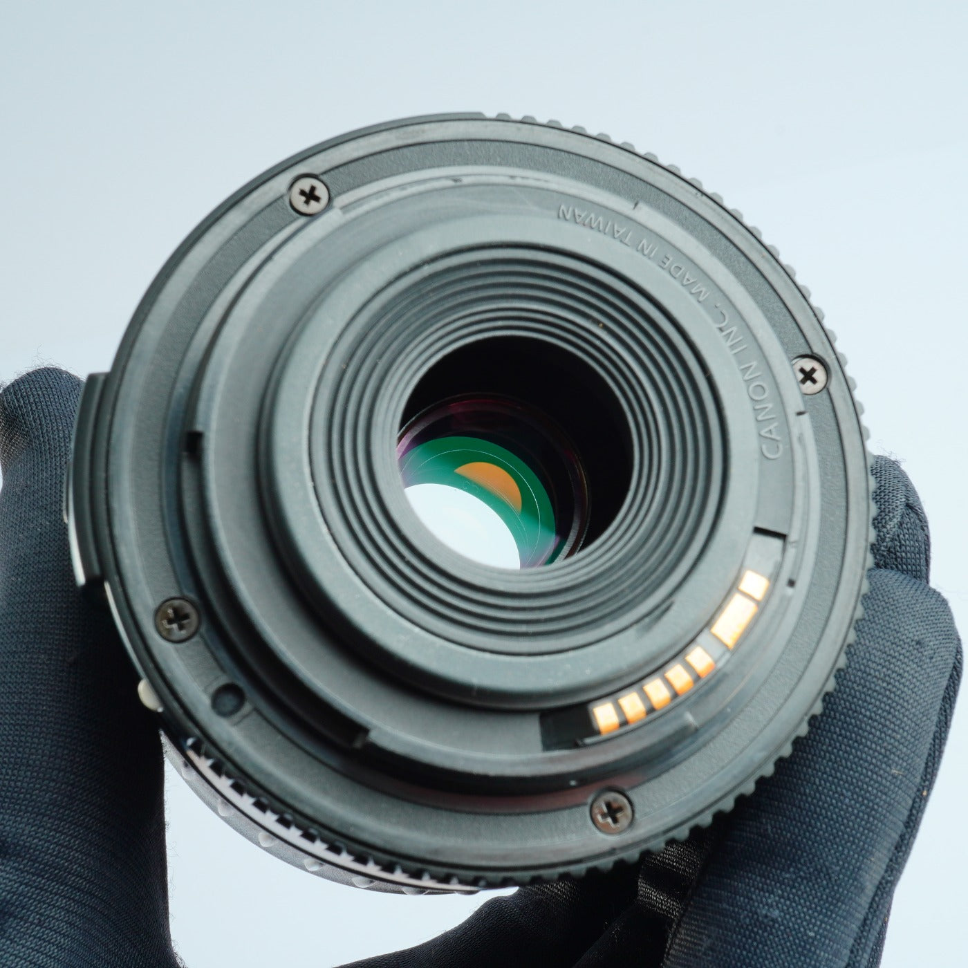 Canon EOS 30D + EF-S 18-55mm F/3.5-5.6 USM + CF 2GB デジタル一眼レフカメラ