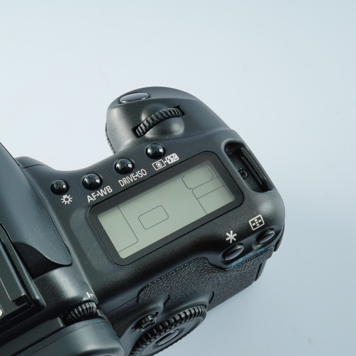 Canon EOS 20D + EF-S 18-55mm F/3.5-5.6 IS + CF 1GB デジタル一眼レフカメラ