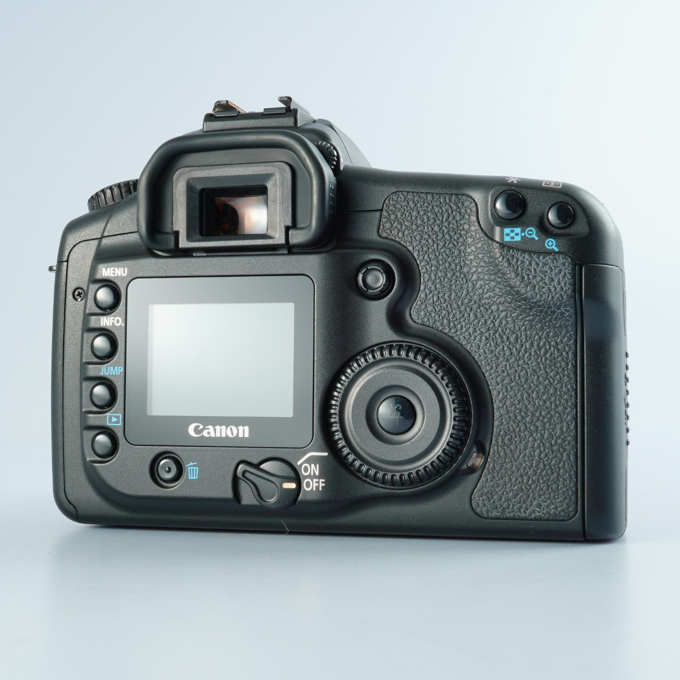 Canon EOS 20D + EF-S 18-55mm F/3.5-5.6 IS + CF 1GB デジタル一眼レフカメラ