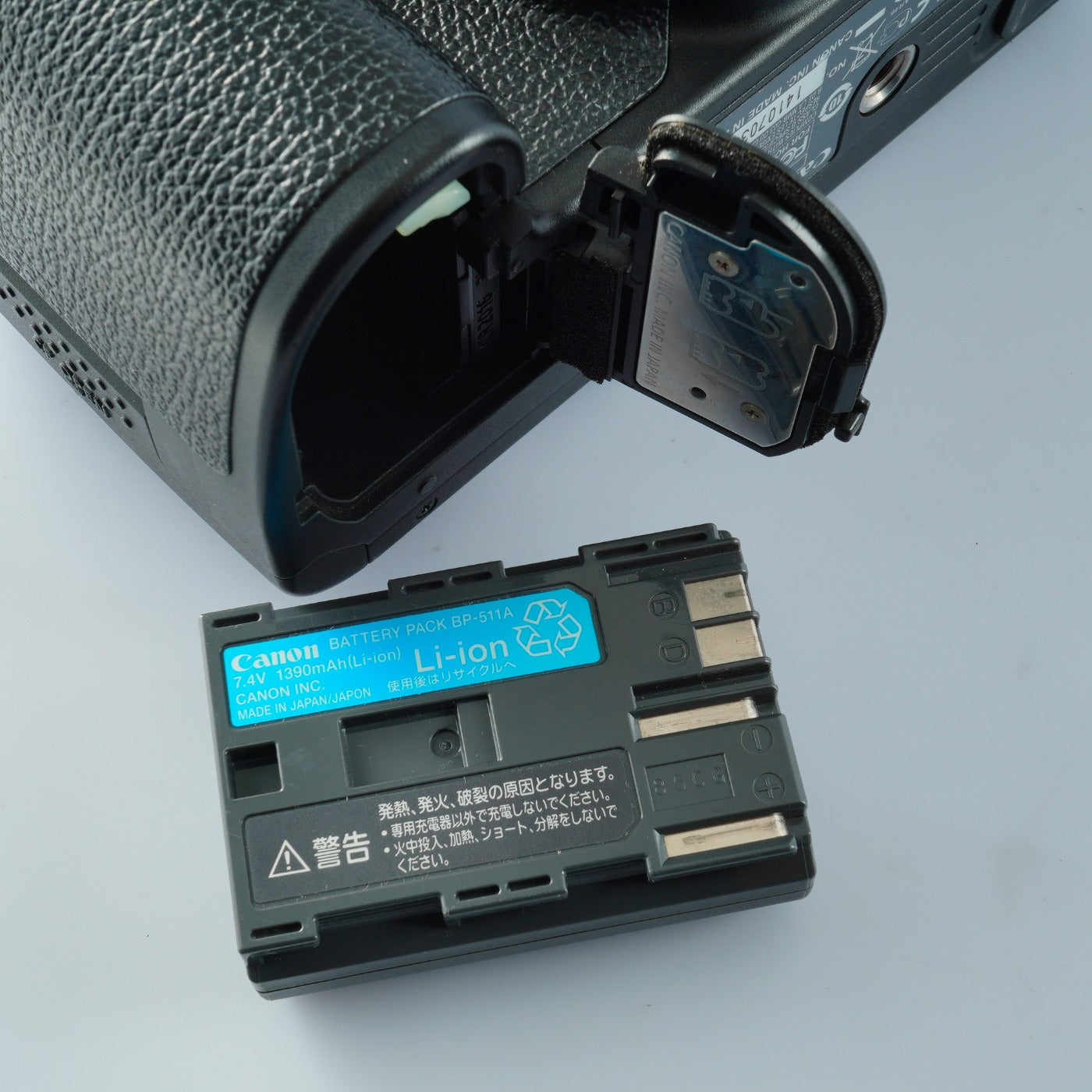 Canon EOS 40D + EF-S 18-55mm F/3.5-5.6 Ⅱ USM デジタル一眼レフカメラ