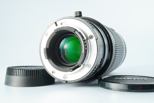 Nikon AF NIKKOR 75-300mm f/4.5-5.6  ズームレンズ