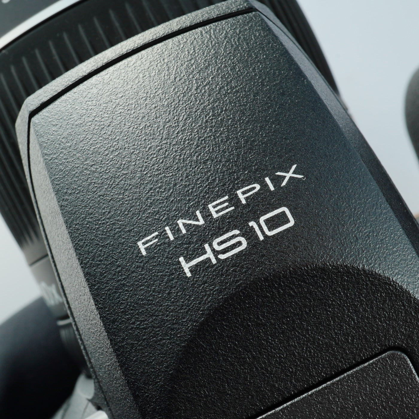 FUJIFILM FinePix HS10 +SD 1GB コンパクトデジタルカメラ