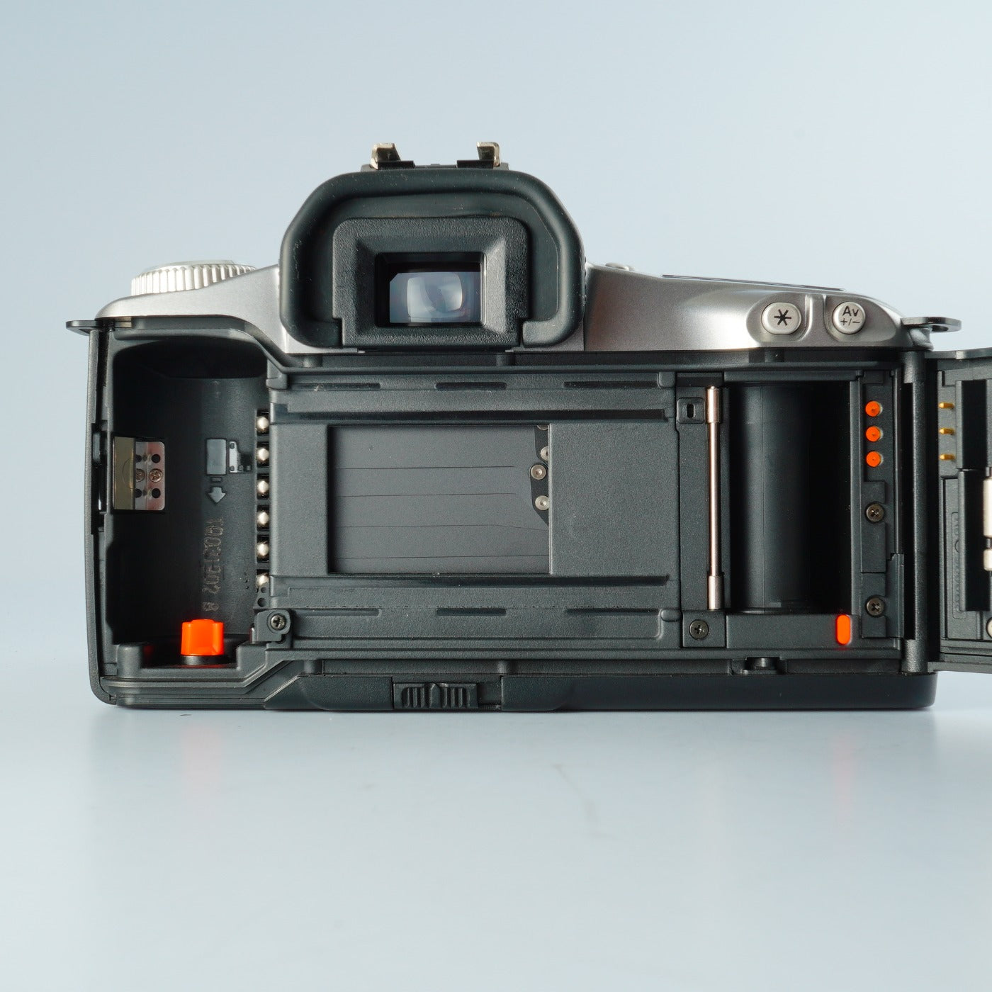Canon EOS Kiss III L + EF 28-80mm F/3.5-5.6 Ⅴ USM + SPEEDLITE 300EZ AF フィルム一眼レフカメラ