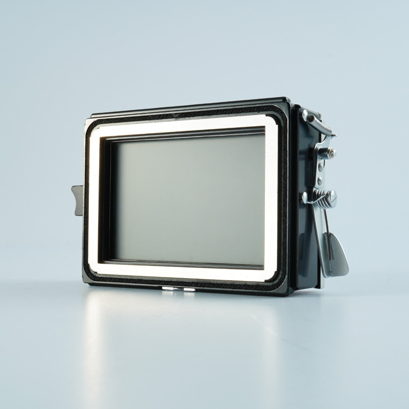 Mamiya Focusing Screen Holder Pint Glass for Press Universal