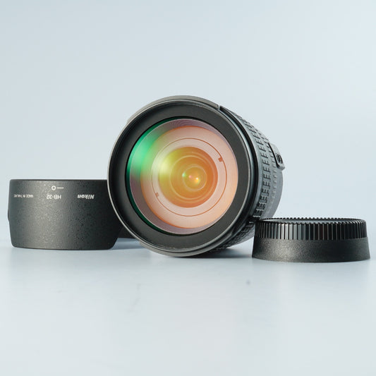 Nikon AF-S DX NIKKOR 18-70mm F/3.5-4.5 G ED  ズームレンズ