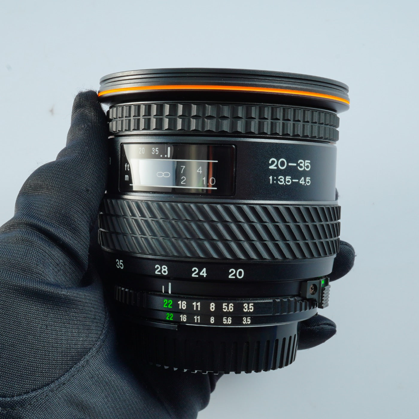 Tokina AF 20-35mm F/3.5-4.5  (Nikon F用) ズームレンズ