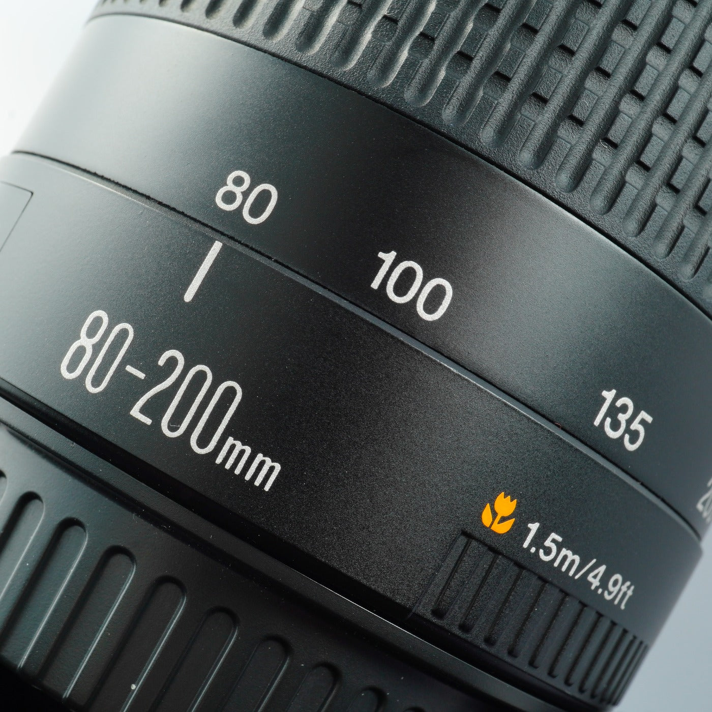 Canon EF 80-200mm F/4.5-5.6 Ⅱ  ズームレンズ