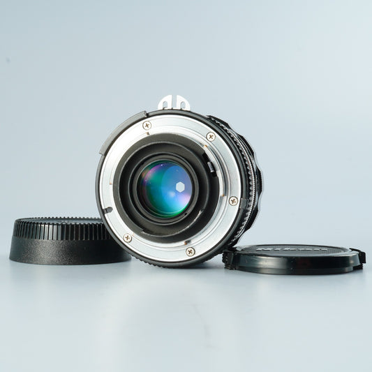 Nikon AI NIKKOR N.C Auto 24mm F/2.8  単焦点レンズ