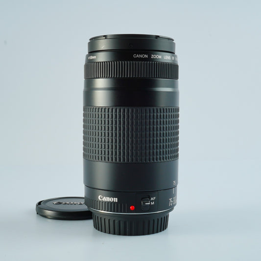 Canon EF 75-300mm F/4-5.6 II ズームレンズ