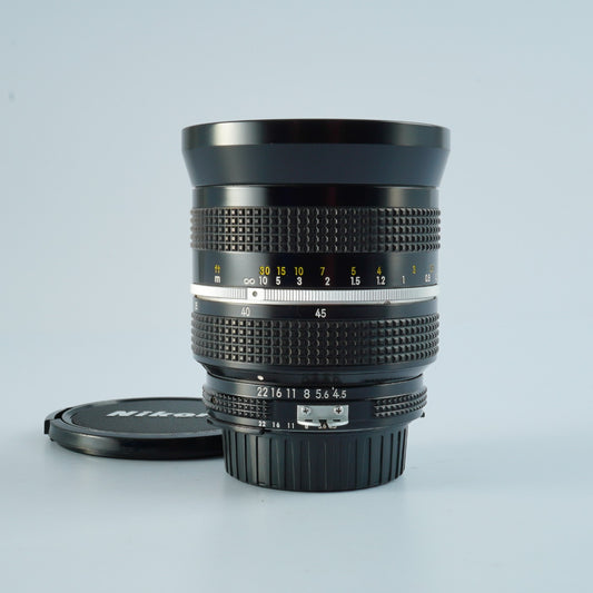 Nikon Ai Nikkor 28-45mm F/4.5  ズームレンズ