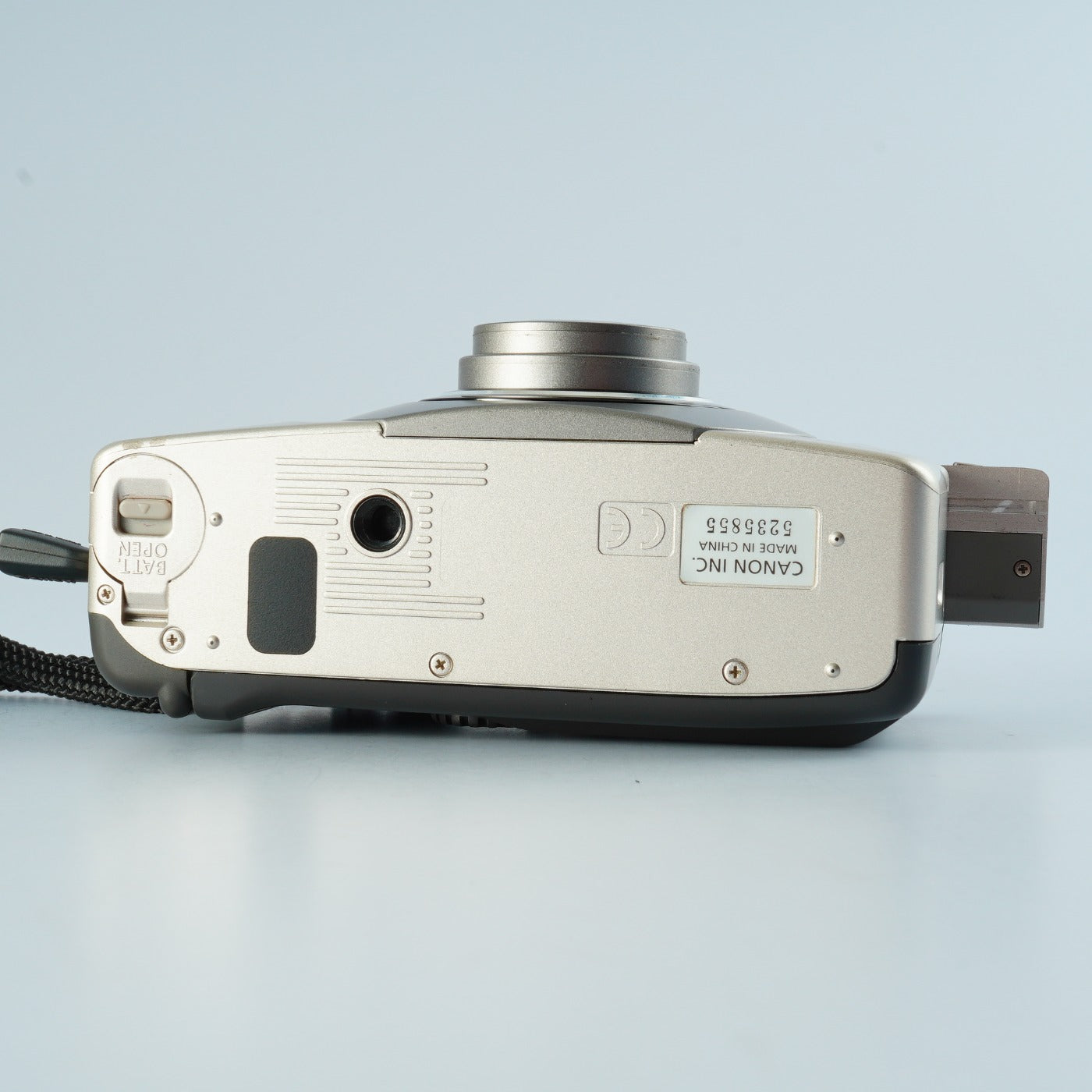 Canon Autoboy Luna ( Sure Shot ) 105 S コンパクトフィルムカメラ