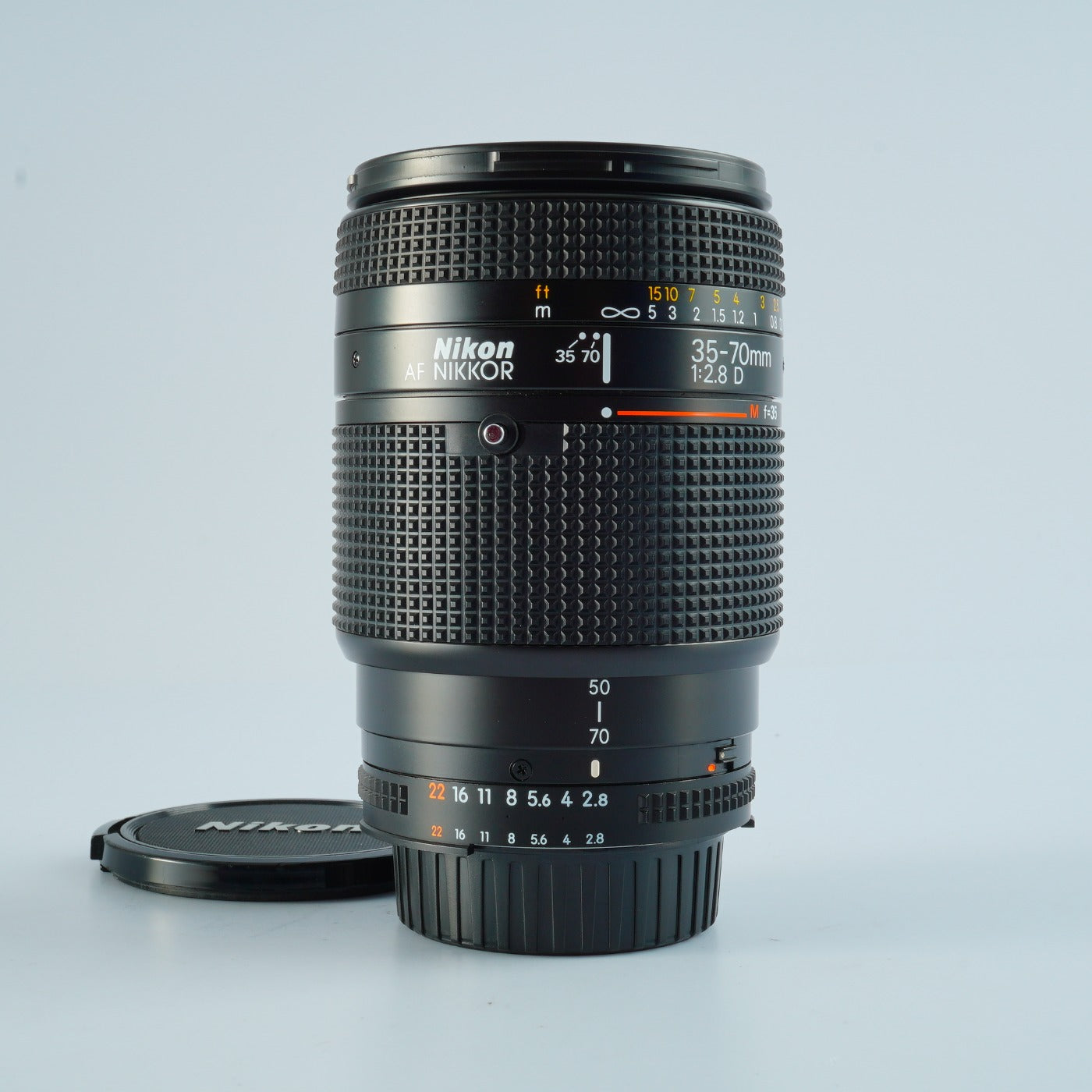 Nikon AF Nikkor 35-70mm F/2.8 D  ズームレンズ