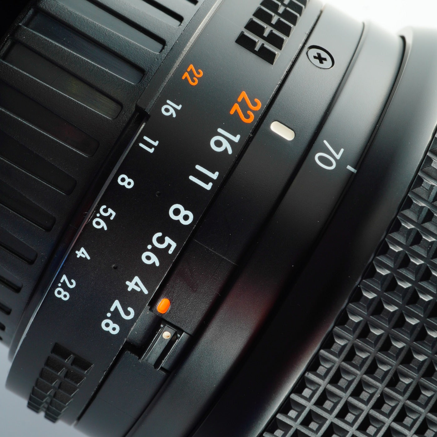 Nikon AF Nikkor 35-70mm F/2.8 D  ズームレンズ