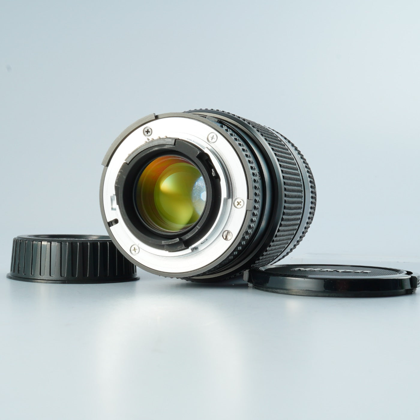 Nikon AF Nikkor 35-70mm F/2.8 D  ズームレンズ