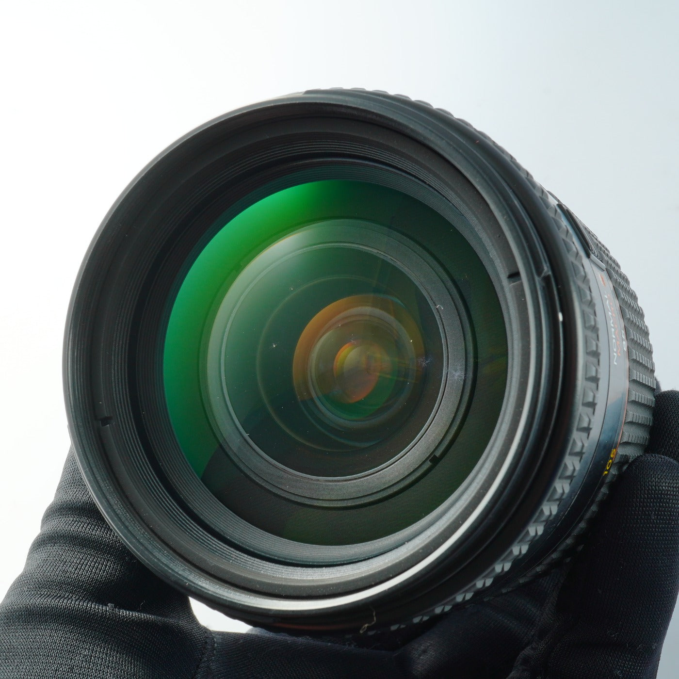 Nikon AF Zoom Nikkor 28-105mm F/3.5-4.5 D  ズームレンズ
