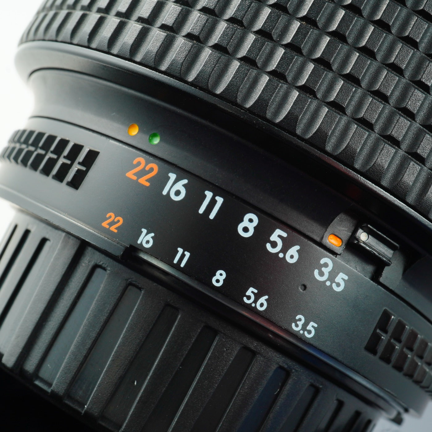 Nikon AF Zoom Nikkor 28-105mm F/3.5-4.5 D  ズームレンズ