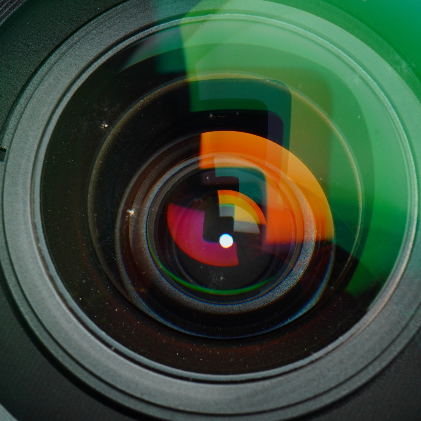 Nikon AF Nikkor 28-105mm F/3.5-4.5 D ズームレンズ