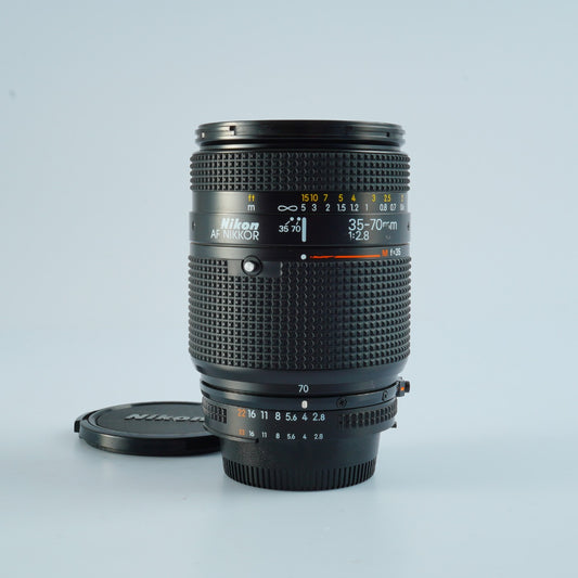 Nikon AF Nikkor 35-70mm F/2.8  ズームレンズ