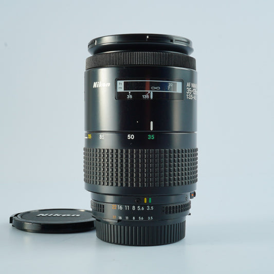 Nikon Nikkor AF 35-135mm f/3.5-4.5  ズームレンズ