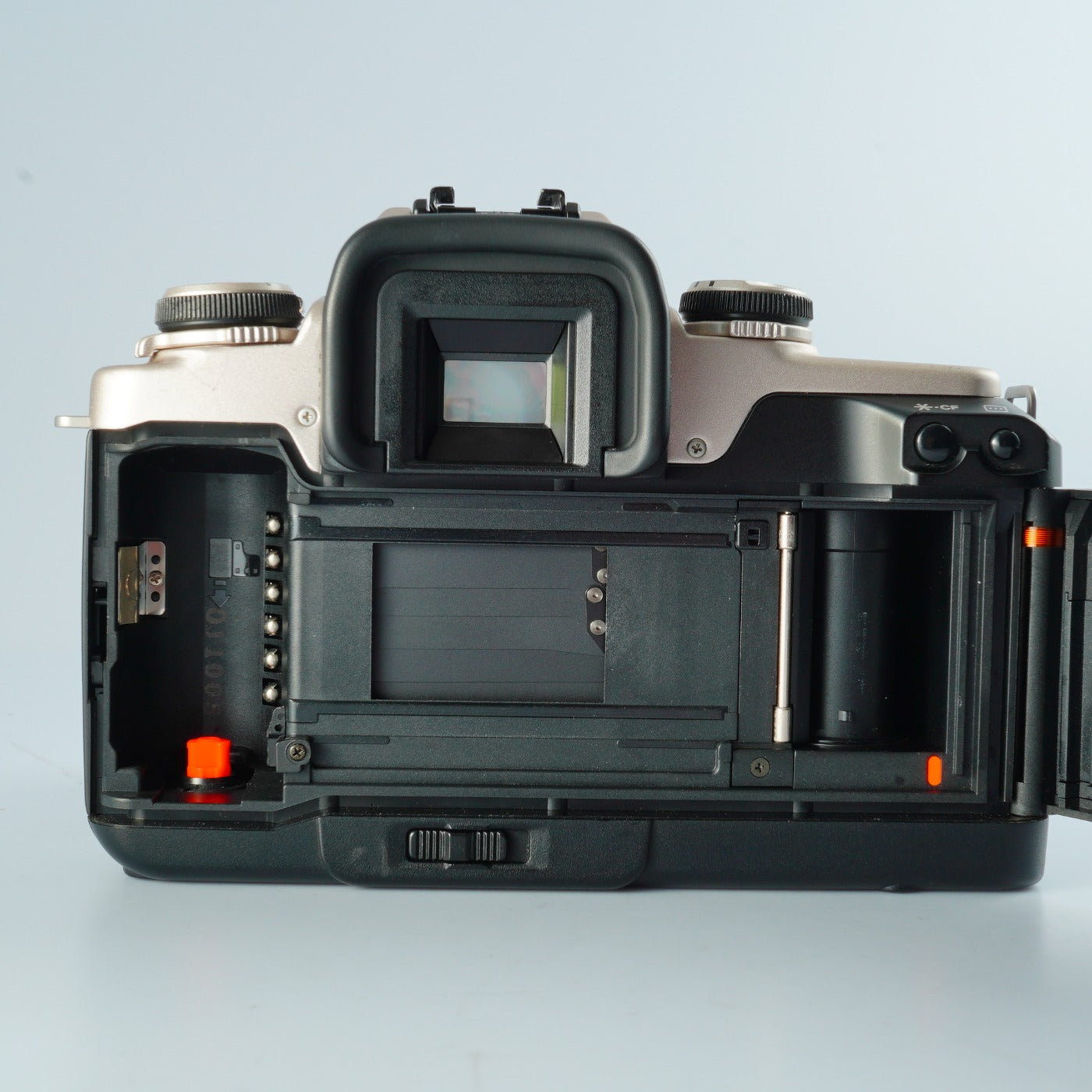 Canon EOS 55 (ELAN II) ＋ EF 28-80mm F/3.5-5.6 V USM + SPEEDLITE 300EZ AF フィルム一眼レフカメラ