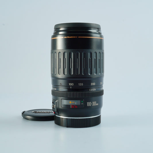 Canon EF 100-300mm F/4-5.6 USM  ズームレンズ