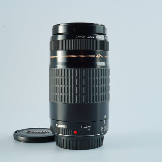 Canon EF 75-300mm F/4-5.6  ズームレンズ