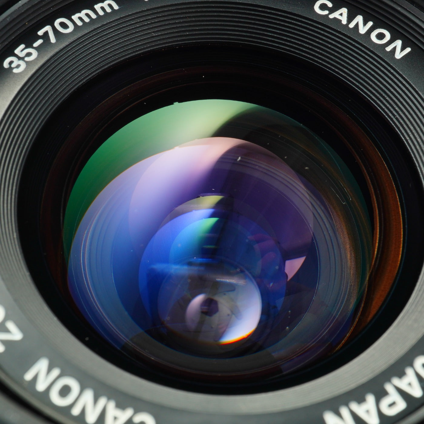 Canon FD 35-70mm F/4 ズームレンズ