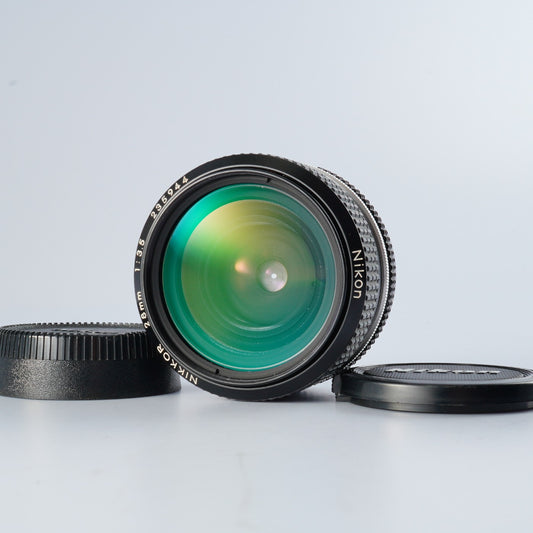 Nikon 非Ai Nikkor 28mm F/3.5  単焦点レンズ