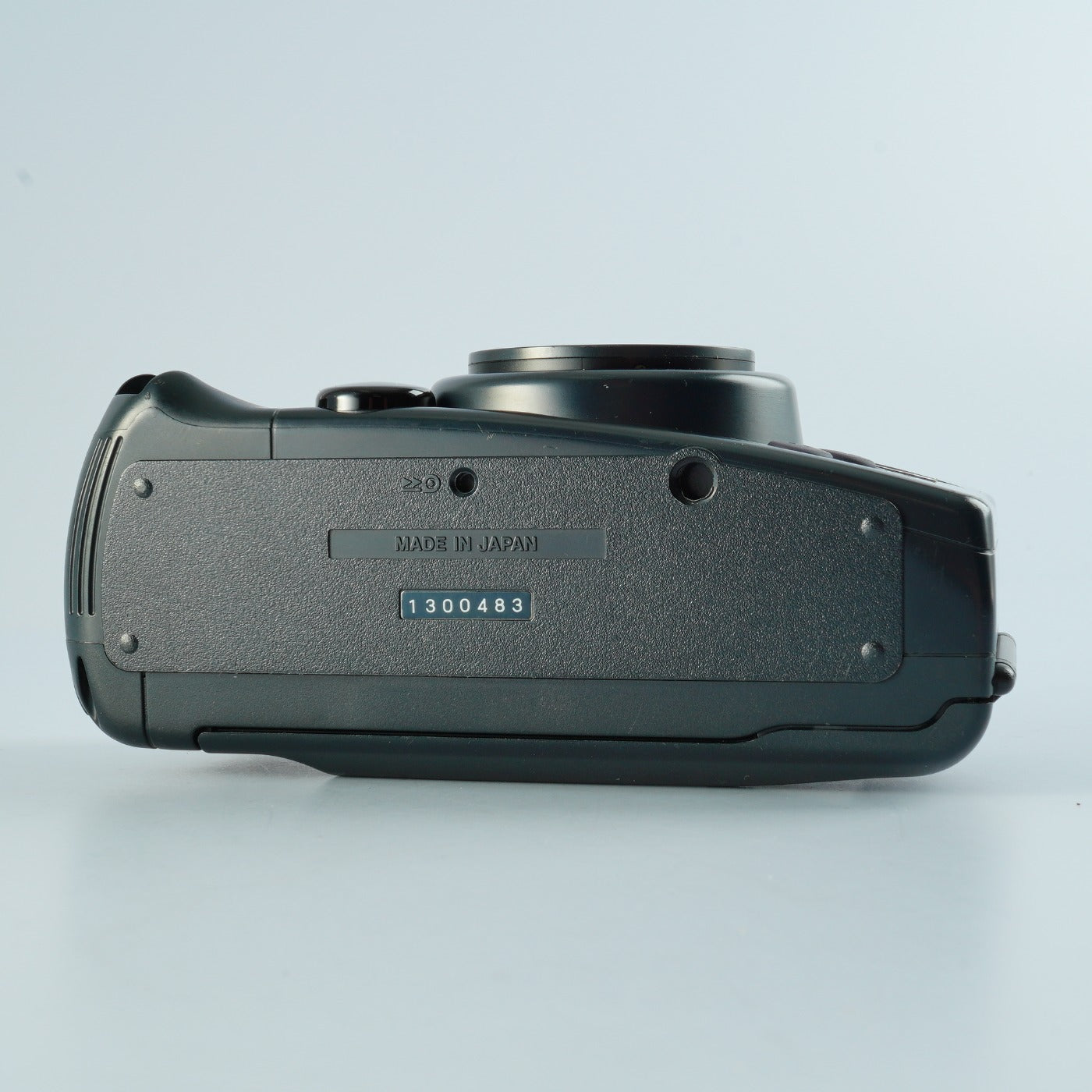 OLYMPUS IZM 220 コンパクトフィルムカメラ