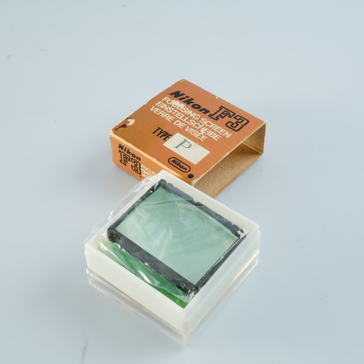 Nikon  F3 Focusing Screen Type K Red Dot カメラ関連アクセサリー