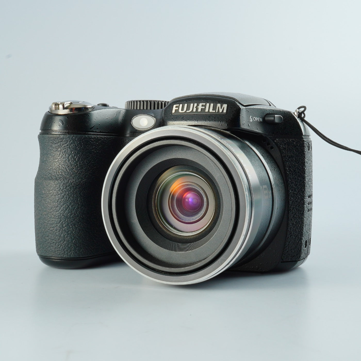 FUJIFILM Finiepix S2500HD + SD 2GB コンパクトデジタルカメラ