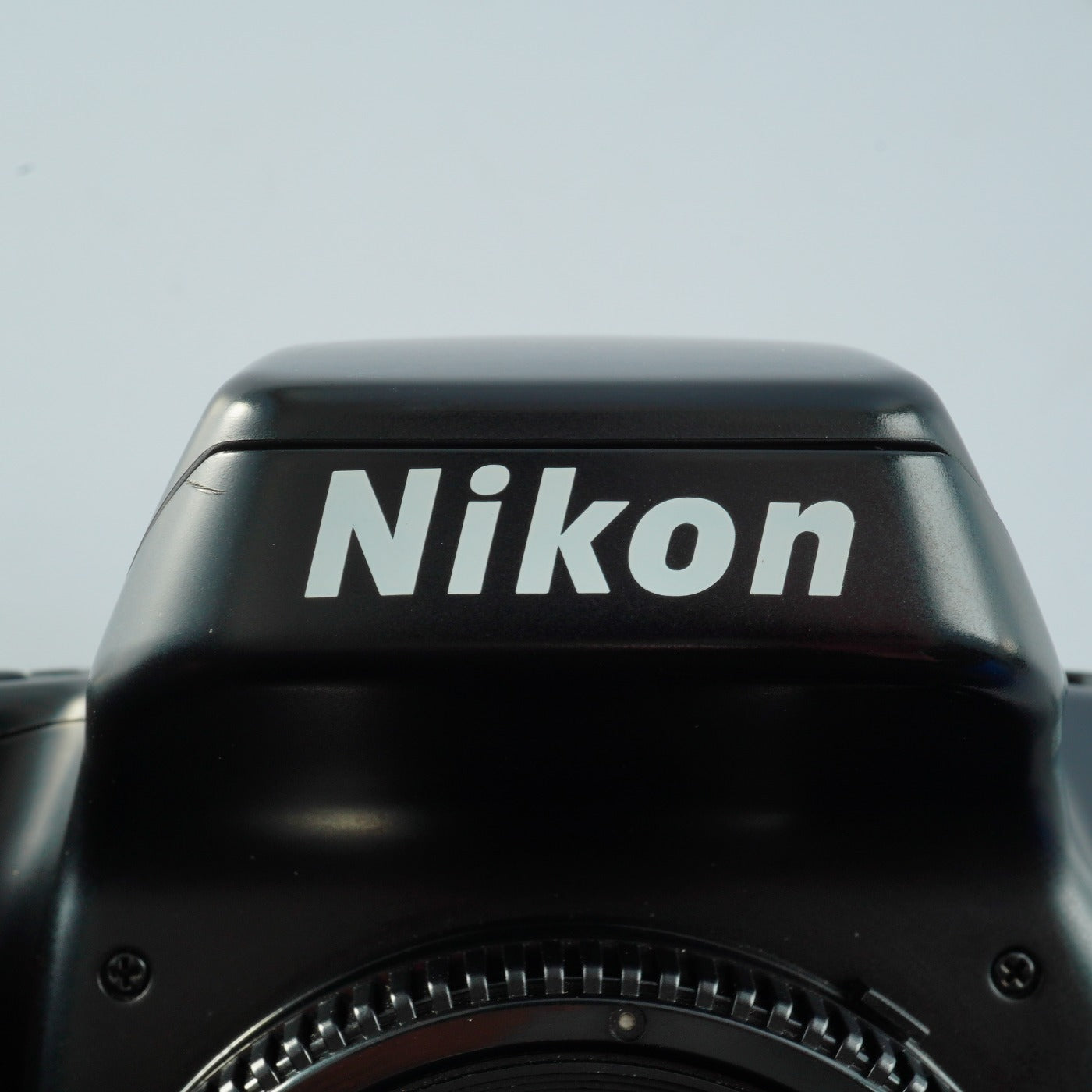 Nikon F70 (N70) + AF NIKKOR 28-70mm F/3.5-4.5 D AF フィルム一眼レフカメラ