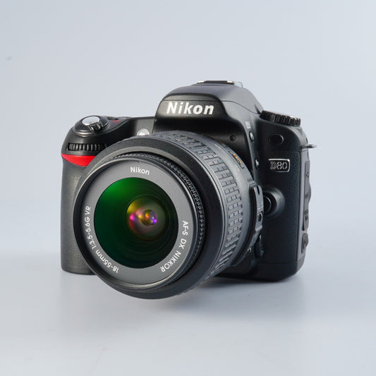 Nikon D80 + AF-S DX NIKKOR 18-55mm F/3.5-5.6 G VR デジタル一眼レフカメラ