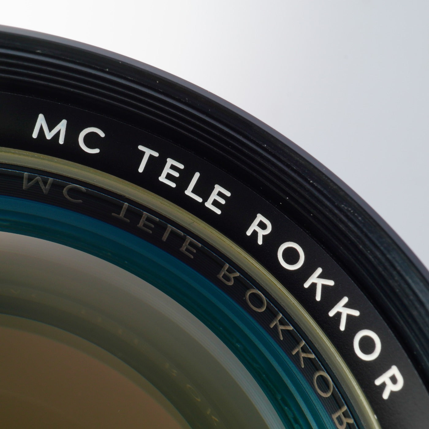 MINOLTA MC Tele Rokkor 200mm f/3.5  単焦点レンズ
