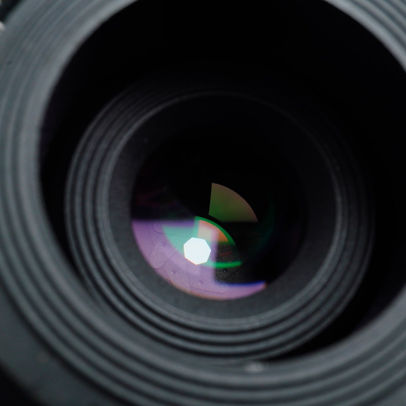 MINOLTA AF 24-50mm F/4   ズームレンズ